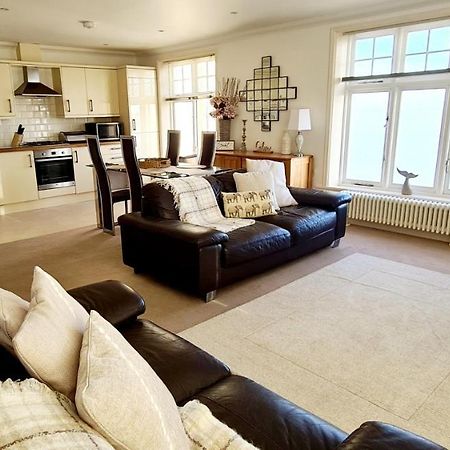 Shore Thing Beachfront Apartment Ramsgate - Sleeps 4 Екстериор снимка
